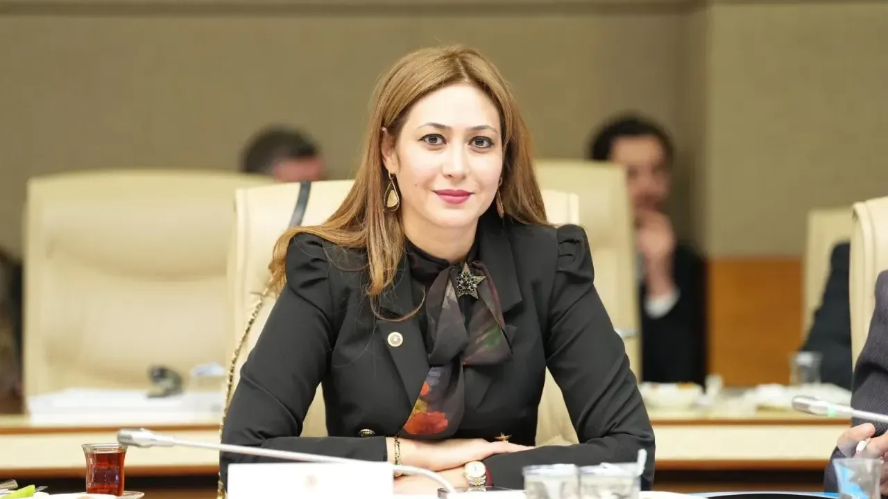 Kahramanmaraşlı vekil açıkladı: Çocuklara dövme ve botoks yaptıranlara hapis şoku!