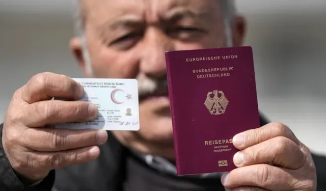 Almanya'daki Türkleri endişlendiren gelişme: Çifte vatandaşlık kaldırılsın talebi