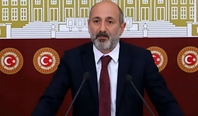 Ali Öztunç’tan Sert TOKİ Eleştirisi: Narlı’da 3 Yıldır Bir Çivi Bile Çakılmadı!