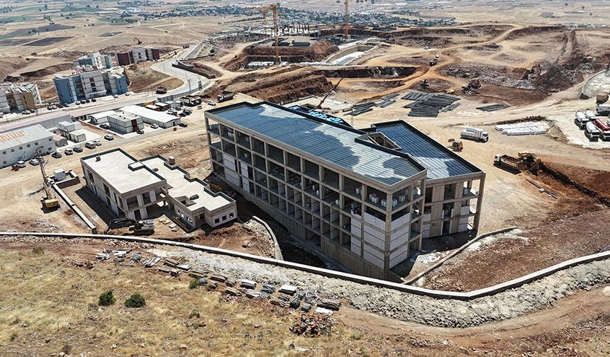 Kahramanmaraş’a Bin Yataklı Dev Hastane! Çalışmalar Tüm Hızıyla Devam Ediyor