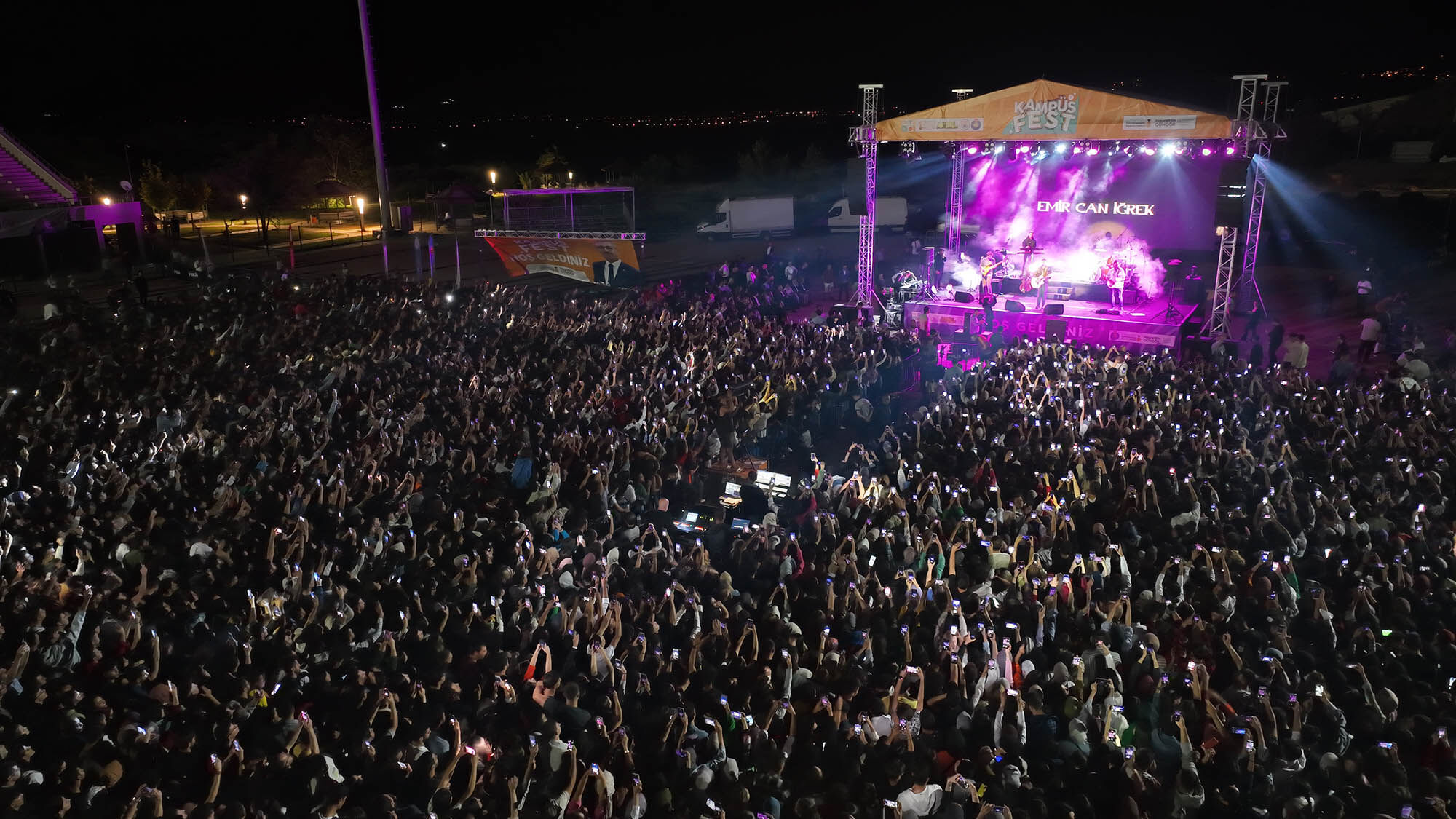 Emir Can İğrek Konser KSÜ 13.10.2022 (1)