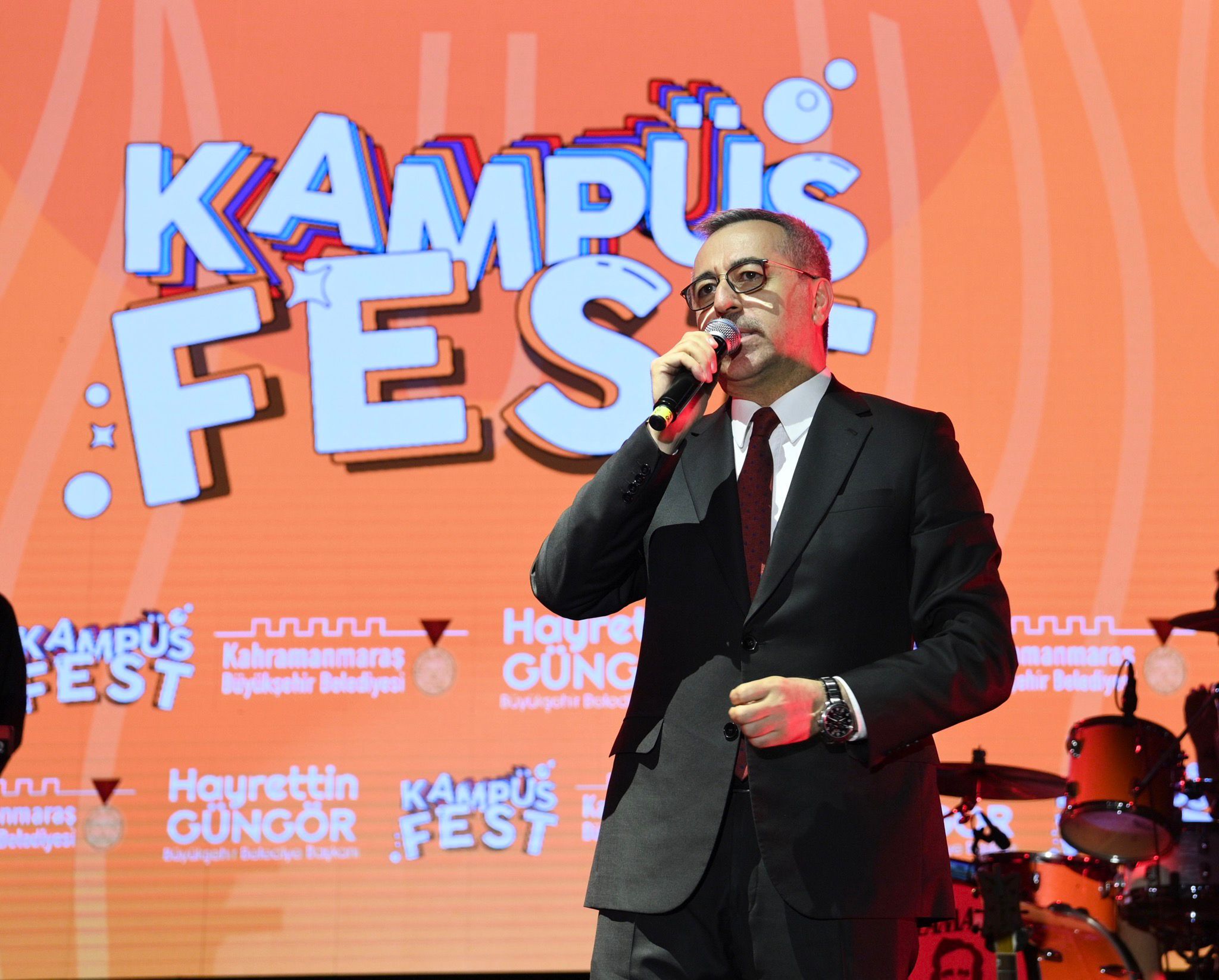 Emir Can İğrek Konser KSÜ 13.10.2022 (17)